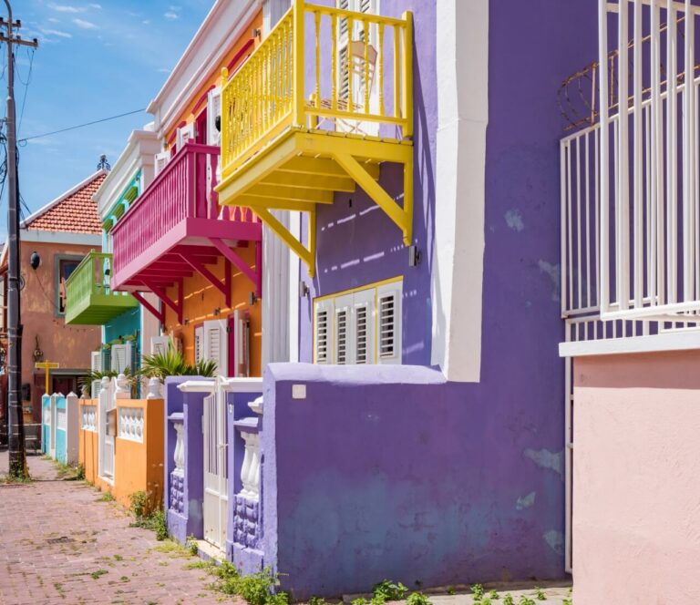 otrobanda willemstad houses