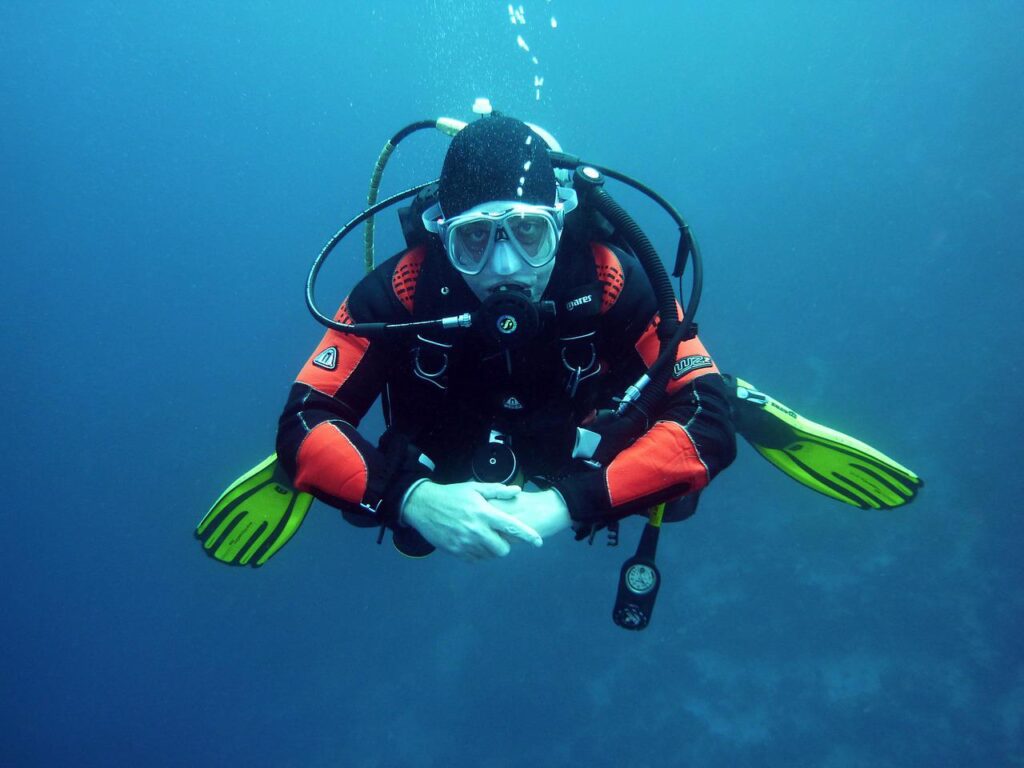 diver in curacao waters