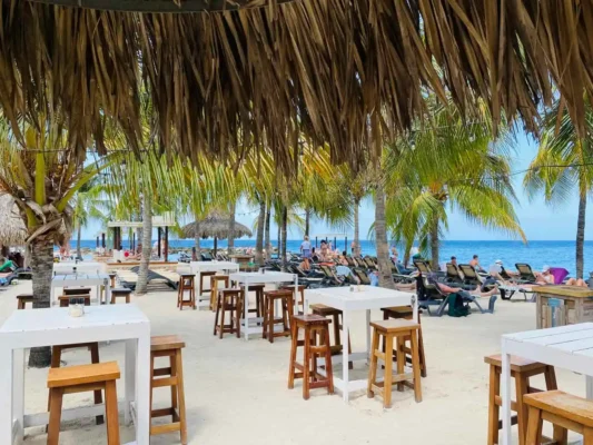 Jan Thiel beach Curacao Zanzibar Beach Restaurant