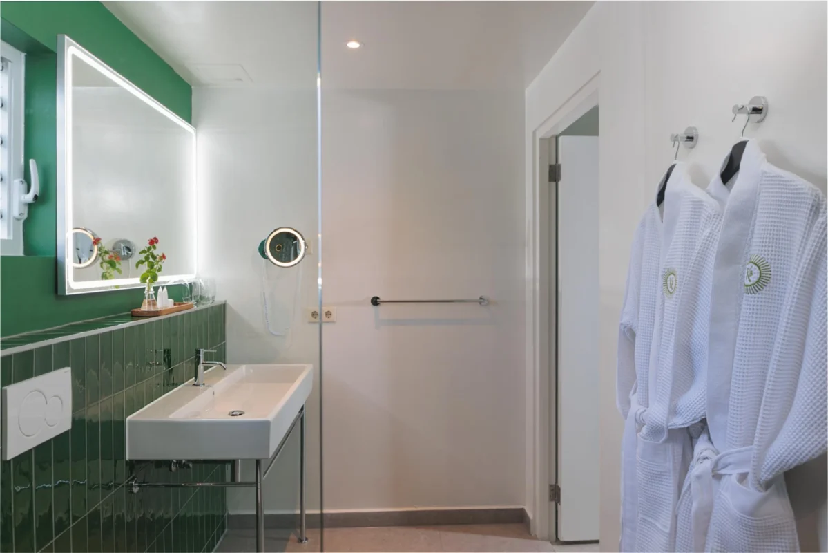 King Room Bay View Boutique Hotel Curacao Rooms Suites Willemstad Kura Botanica ()