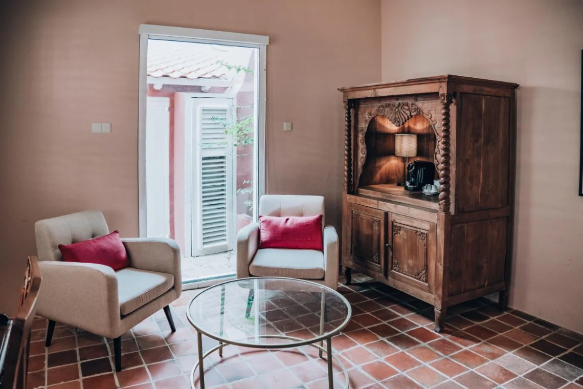 King Room Junior Suite Boutique Hotel Curacao Rooms Suites Willemstad Kura Botanica ()