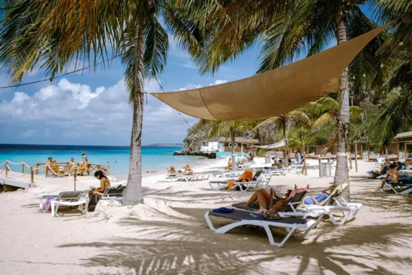 curacao-hotel-kura-botanica-kokomo-beach-views-around-the-caribbean-island-of-curacao