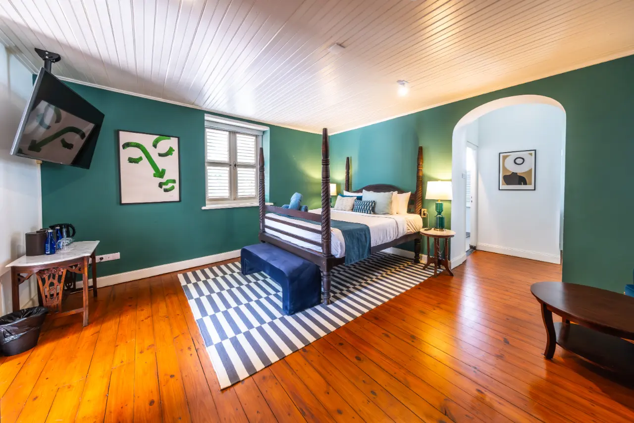 Kura Botanica Hotel Curacao Themed Suite ()