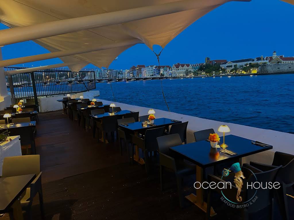 Ocean House 19 – Seafood Bistro & Bar