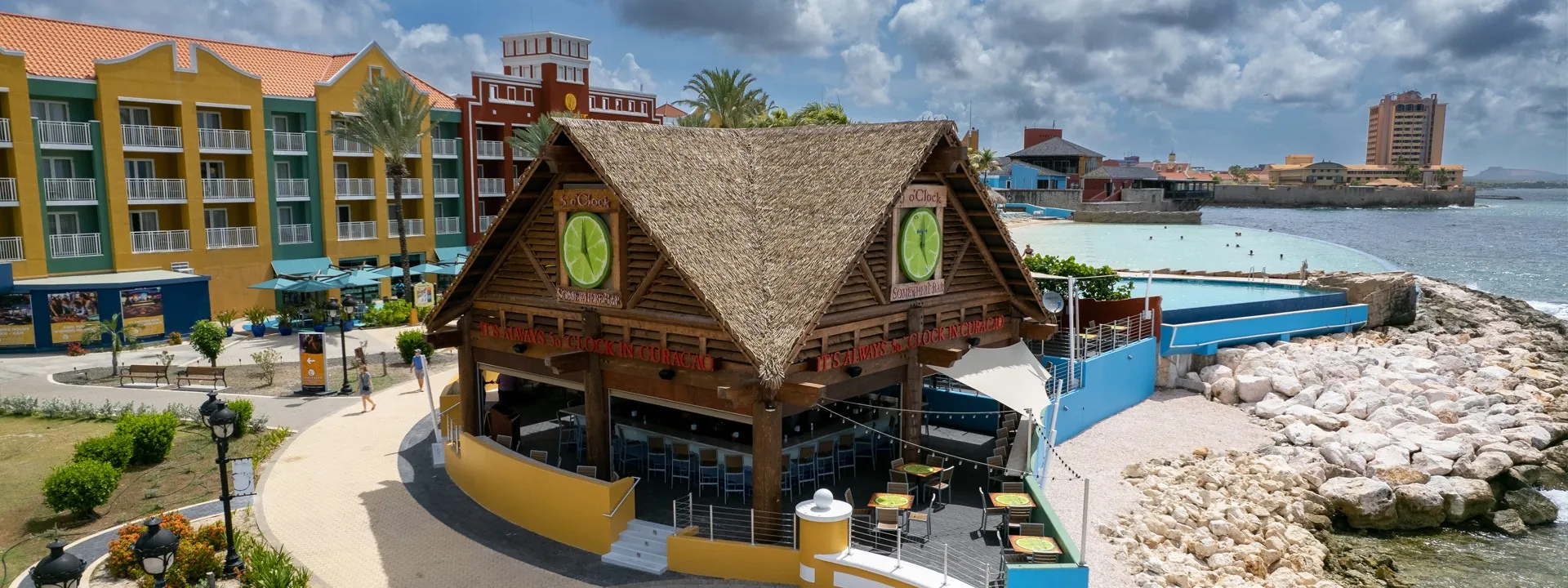 5 O’clock Somewhere Curaçao