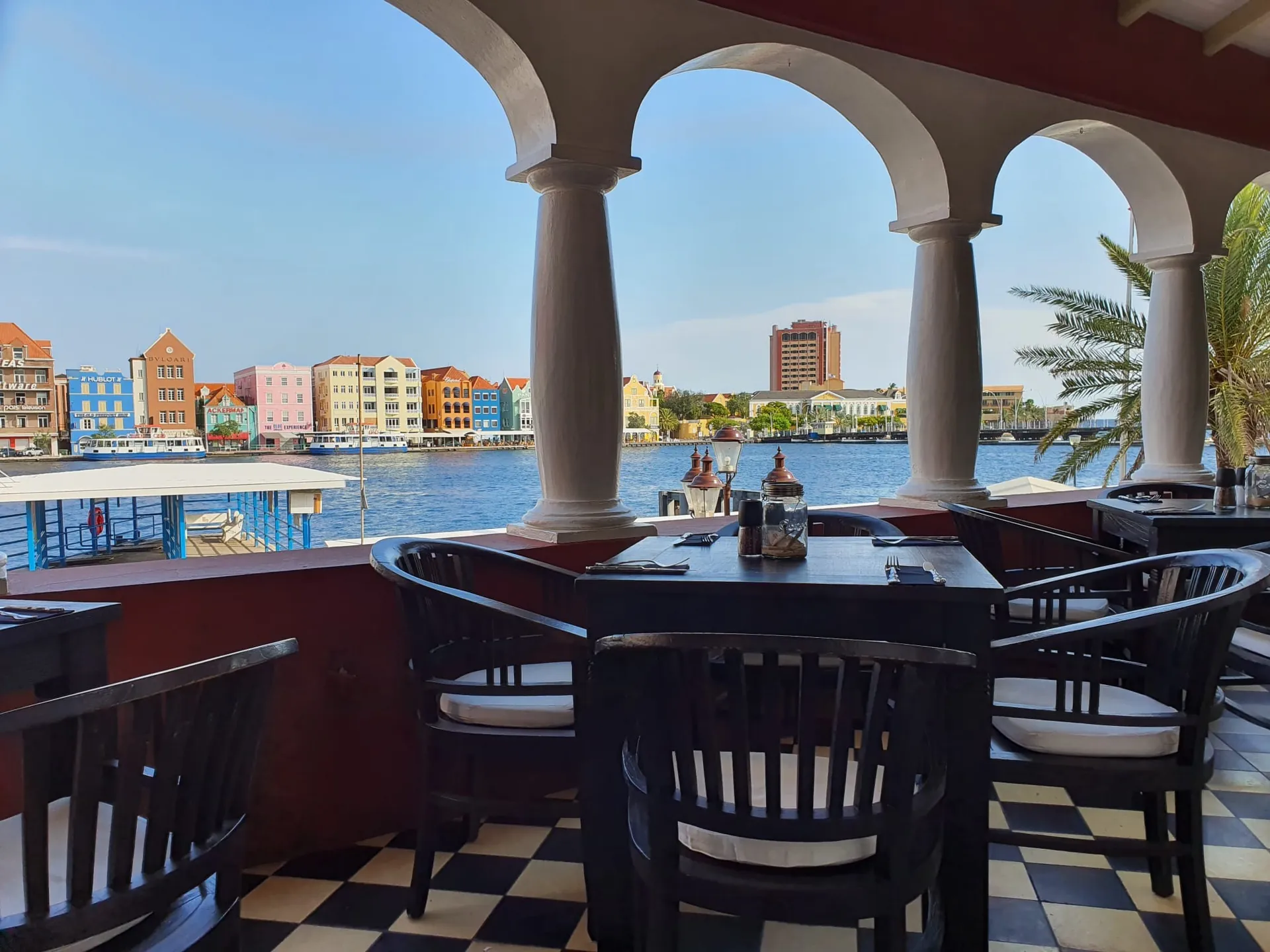 Grand Café ‘Gouverneur De Rouville’ Curaçao